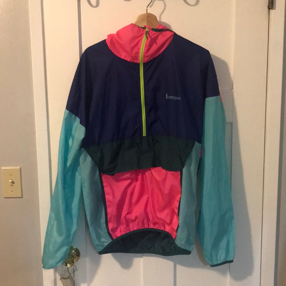 Cotopaxi Teca Windbreaker